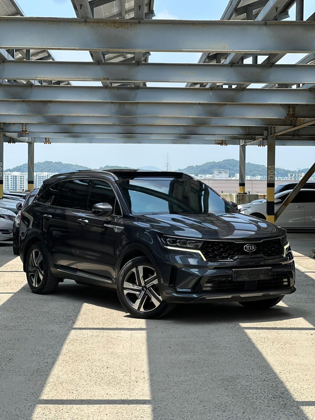 Kia Sorento 2022, кроссовер: фото 2