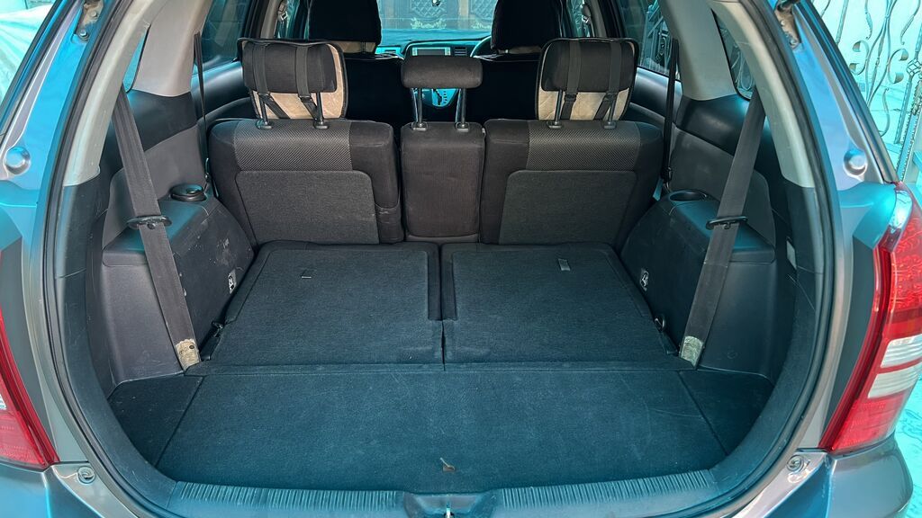 Toyota WISH: 2004 г., 1.8 л, Автомат, Бензин, Минивэн: фото 8