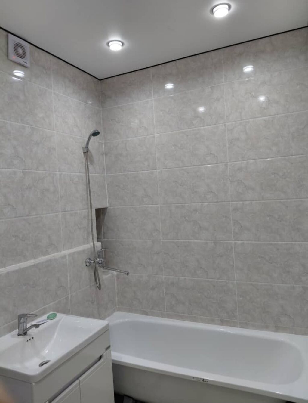 1 комната, 53 м², ул. Горького / Алматинка 7 этаж, Свежий ремонт: фото 5