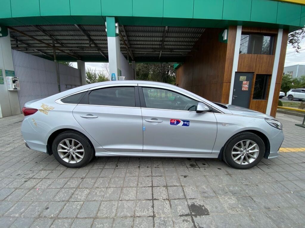 Hyundai Sonata: 2021 г., 2 л, Автомат, Газ, Седан: фото 5