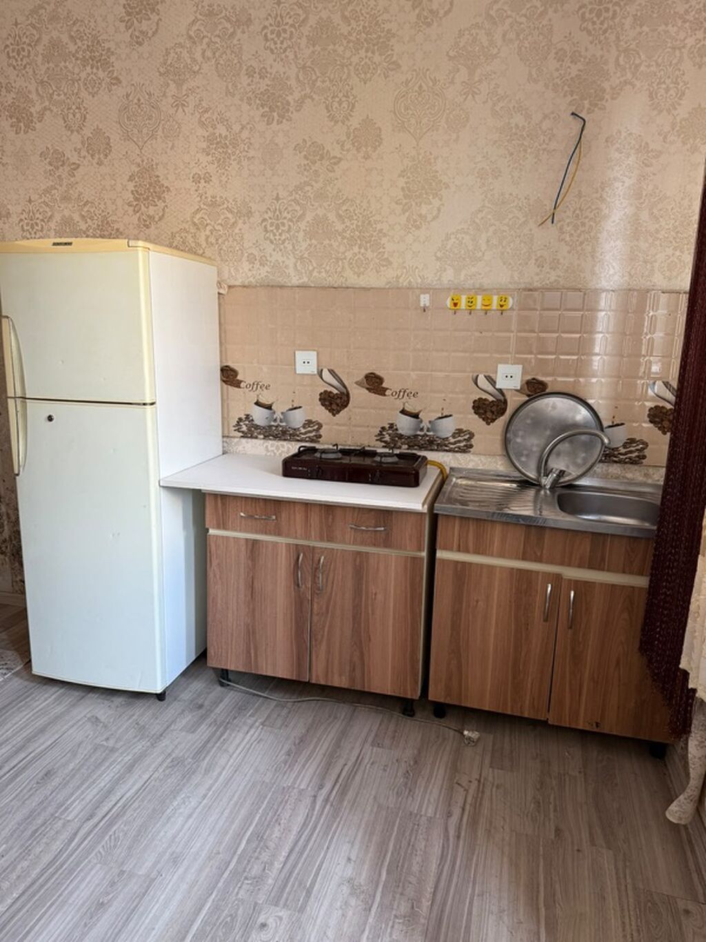 1 otaqlı, 28 kv. m, Yeni təmirli