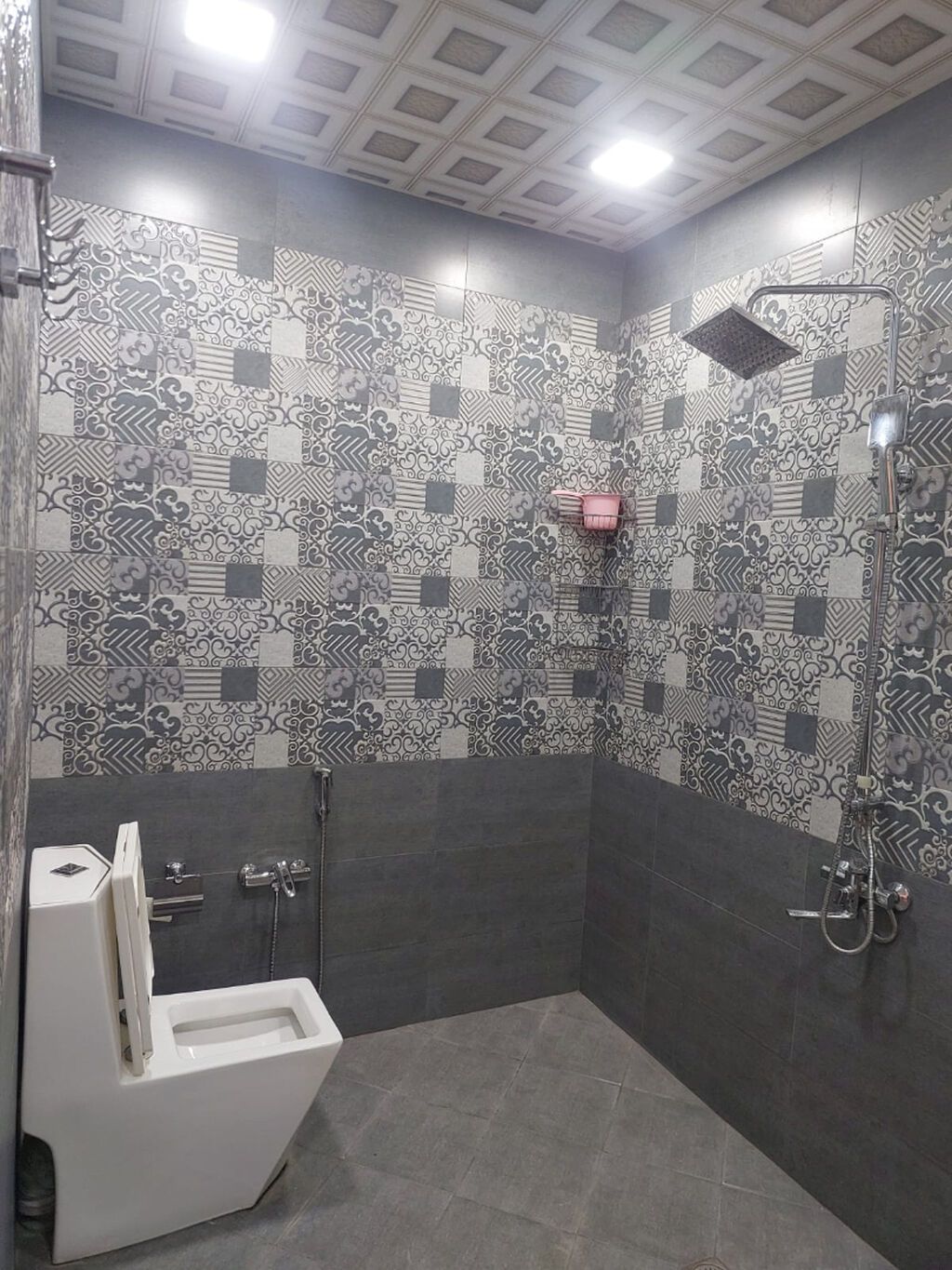6 otaqlı, 212 kv. m, Kredit yoxdur, Yeni təmirli