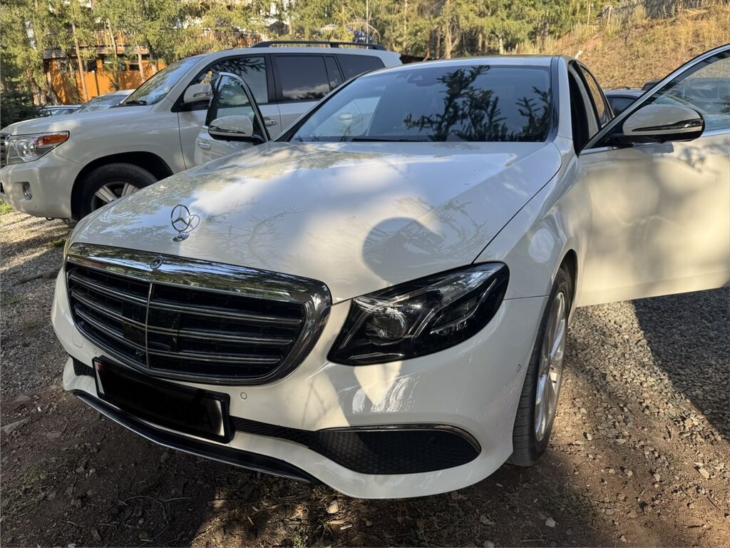 Mercedes-Benz E-Class: 2020 г., 2 л, Автомат, Бензин, Седан: фото 3