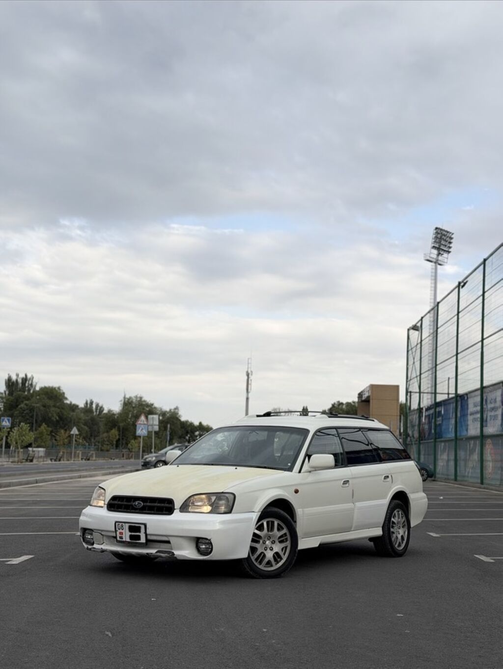 Subaru Legacy Lancaster: 2000 г., 3 л, Автомат, Бензин, Универсал: фото 2