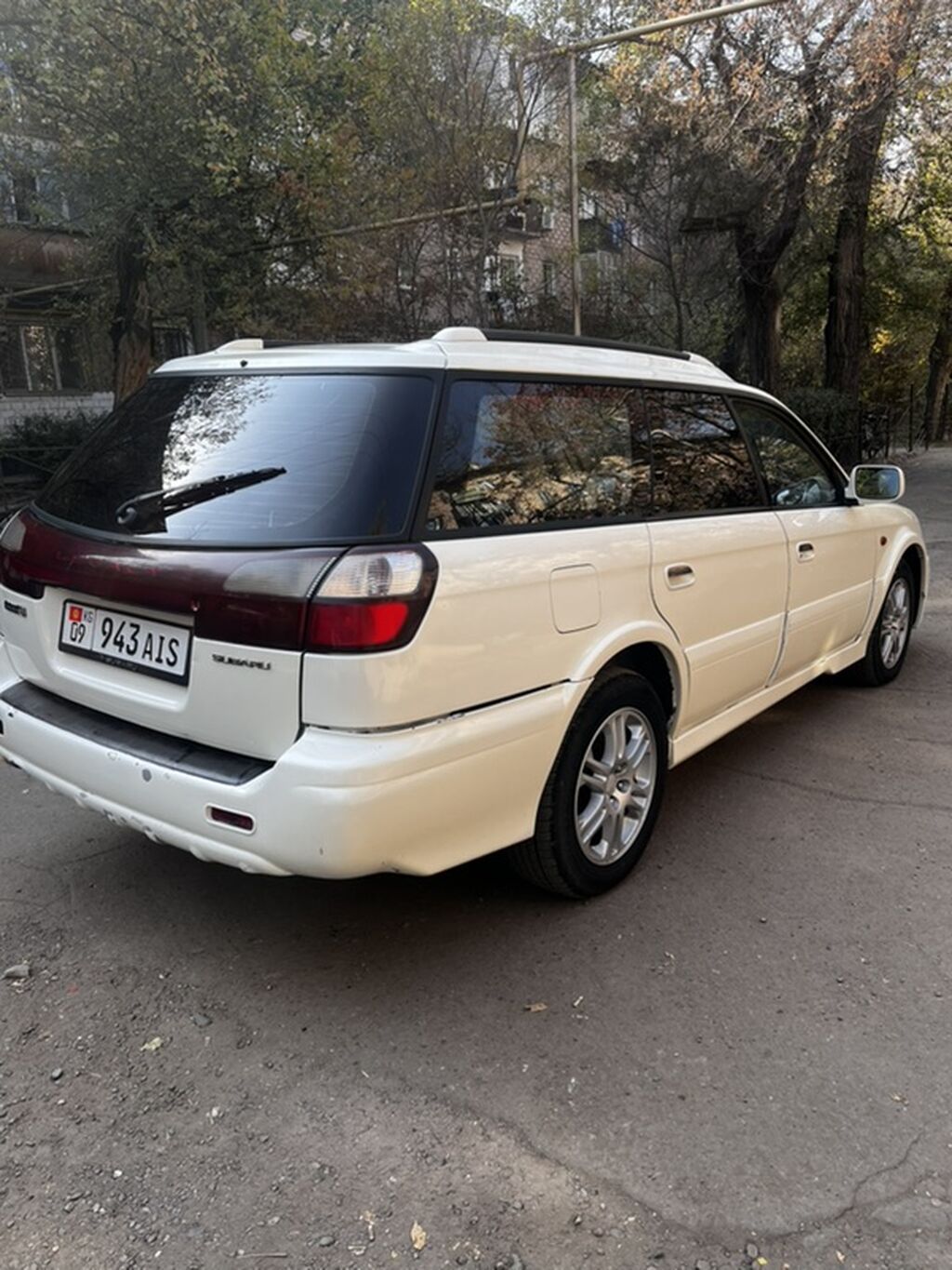 Subaru Legacy Lancaster: 2001 г., 3 л, Автомат, Бензин, Универсал: фото 2