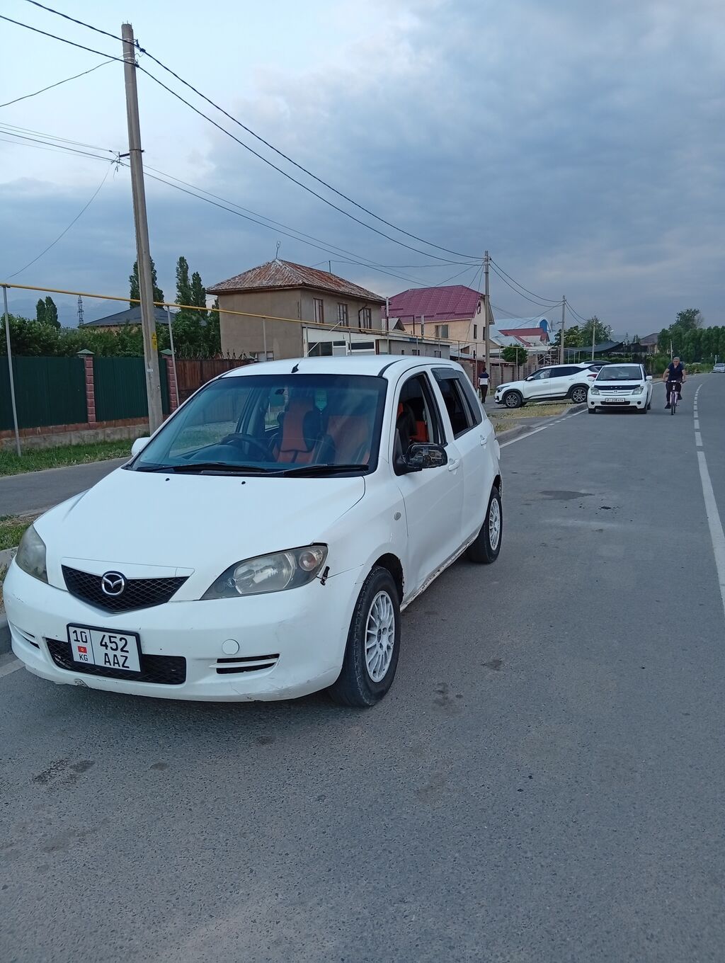 Mazda Demio: 2003 г., 1.3 л, Автомат, Бензин, Хэтчбэк: фото 1