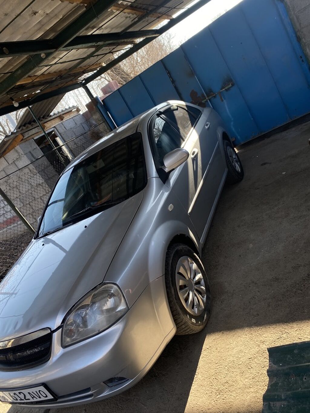 Chevrolet Lacetti: 2006 г., 1.6 л, Механика, Седан: фото 3