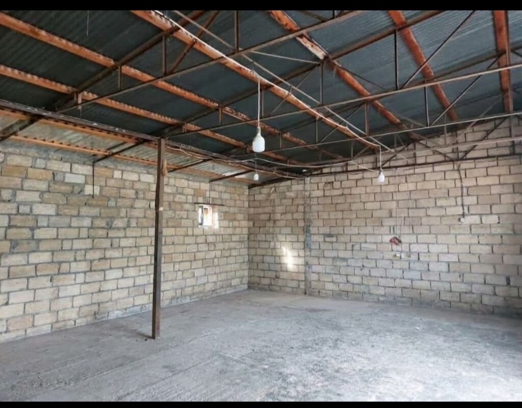 Çölyolda obyekt satilir. 100 kvadrat. Sənədləri qaydasındadır. 3 Faz