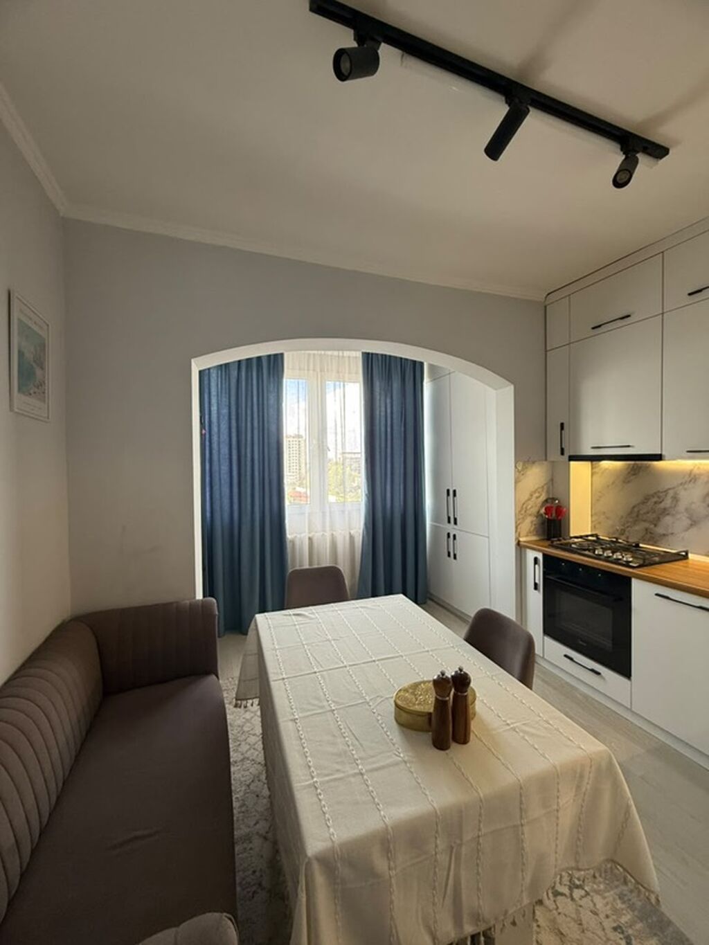 2 комнаты, 68 м², 107 серия, 6 этаж, Евроремонт: фото 1