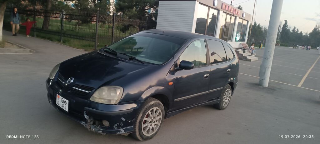 Nissan Almera Tino: 2004 г., 1.8 л, Механика, Бензин, Хэтчбэк: фото 2