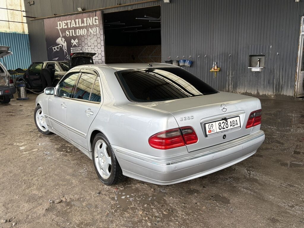 Mercedes-Benz E-Class: 2000 г., 3.2 л, Автомат, Бензин, Седан: фото 3