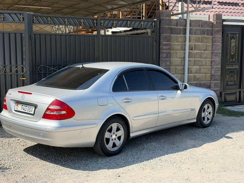 Mercedes-Benz E-Class: 2004 г., 2.6 л, Автомат, Бензин, Седан: фото 3