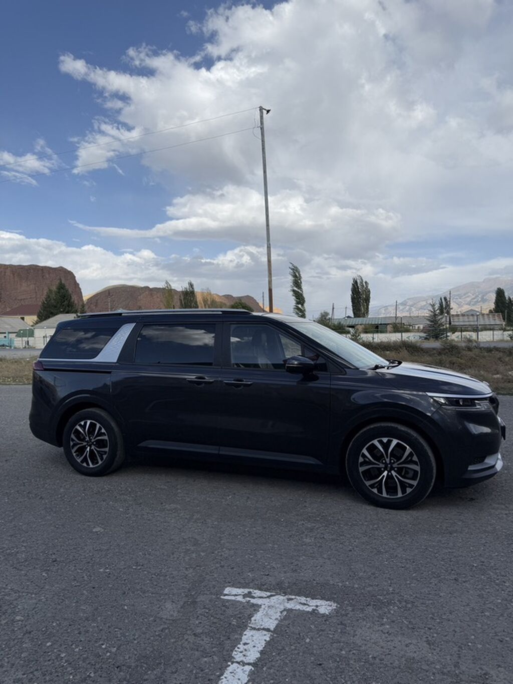 Kia Carnival: 2021 г., 3.5 л, Автомат, Бензин, Минивэн: фото 3