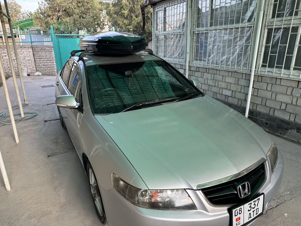 Honda Accord: 2003 г., 2 л, Автомат, Бензин, Седан: фото 7