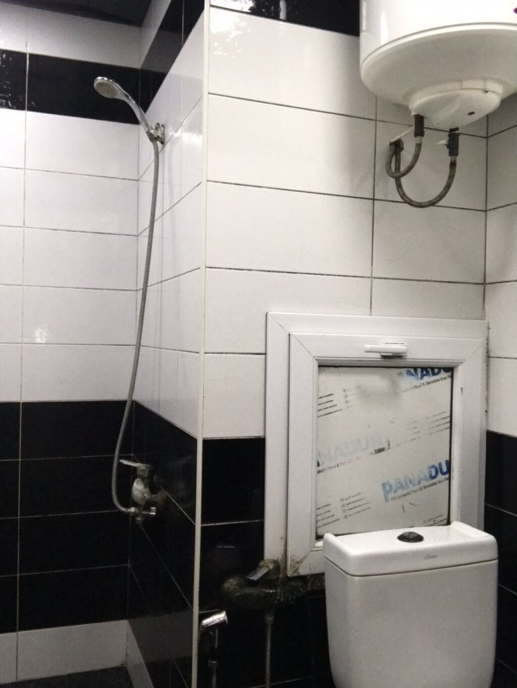 Bakı, Yasamal, 3 otaqlı, Köhnə tikili, m. Elmlər Akademiyası, 65 kv. m
