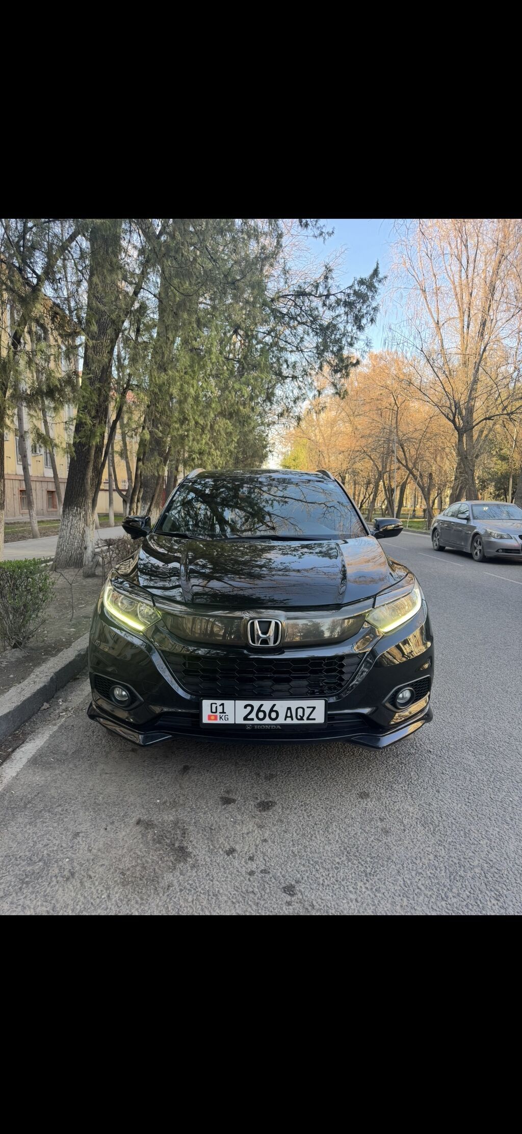Honda HR-V: 2019 г., 1.8 л, Вариатор, Бензин, Кроссовер: фото 1