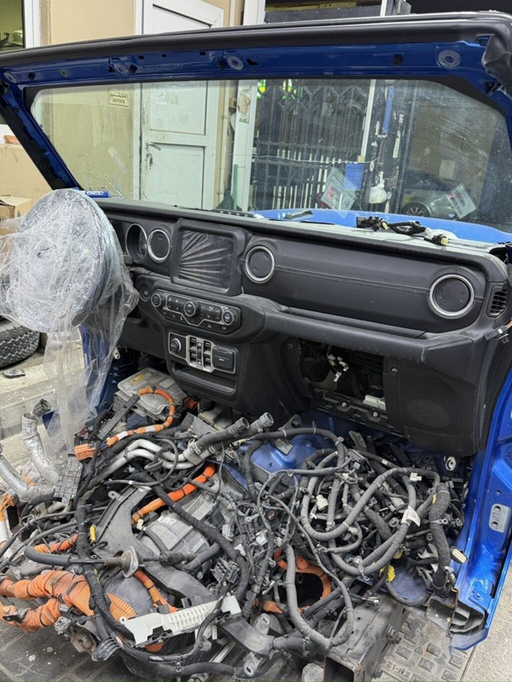 Запчасти для Jeep Wrangler и Gladiator (оригинал, б/у с разборки): фото 4