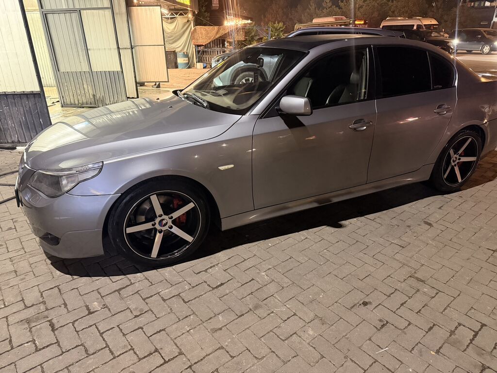BMW 5 series: 2006 г., 2.5 л, Автомат, Бензин, Седан: фото 2