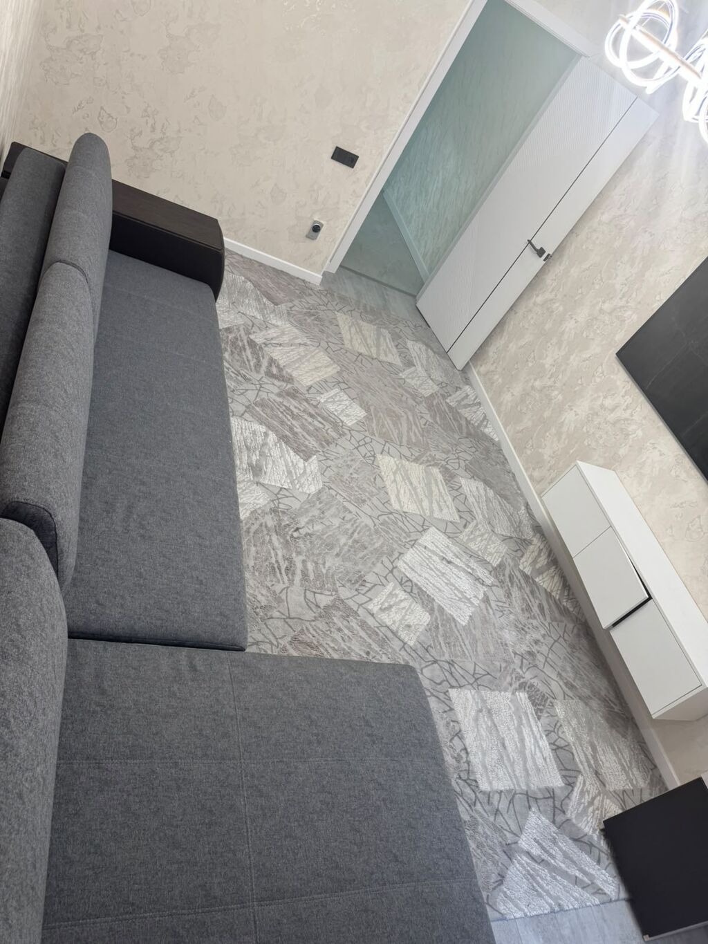 2 комнаты, 70 м², Асанбай мкр Элитка, 8 этаж, Евроремонт: фото 2