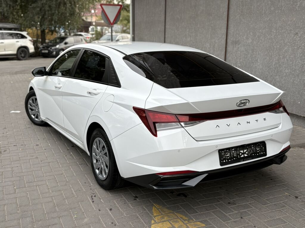Hyundai Avante: 2020 г., 1.6 л, Автомат, Бензин, Седан: фото 6