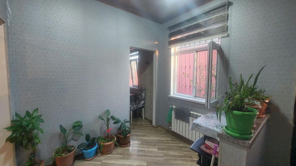 4 otaqlı, 100 kv. m, Kredit yoxdur, Orta təmir