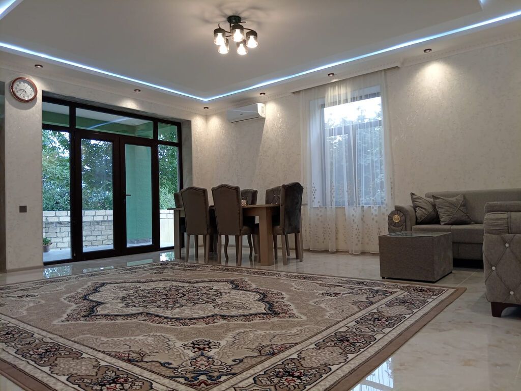 90 kv. m, 2 otaqlı, Kanalizasiya, Qaz, Su
