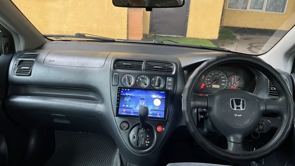 Honda Civic: 2002 г., 1.5 л, Автомат, Бензин, Хэтчбэк: фото 5