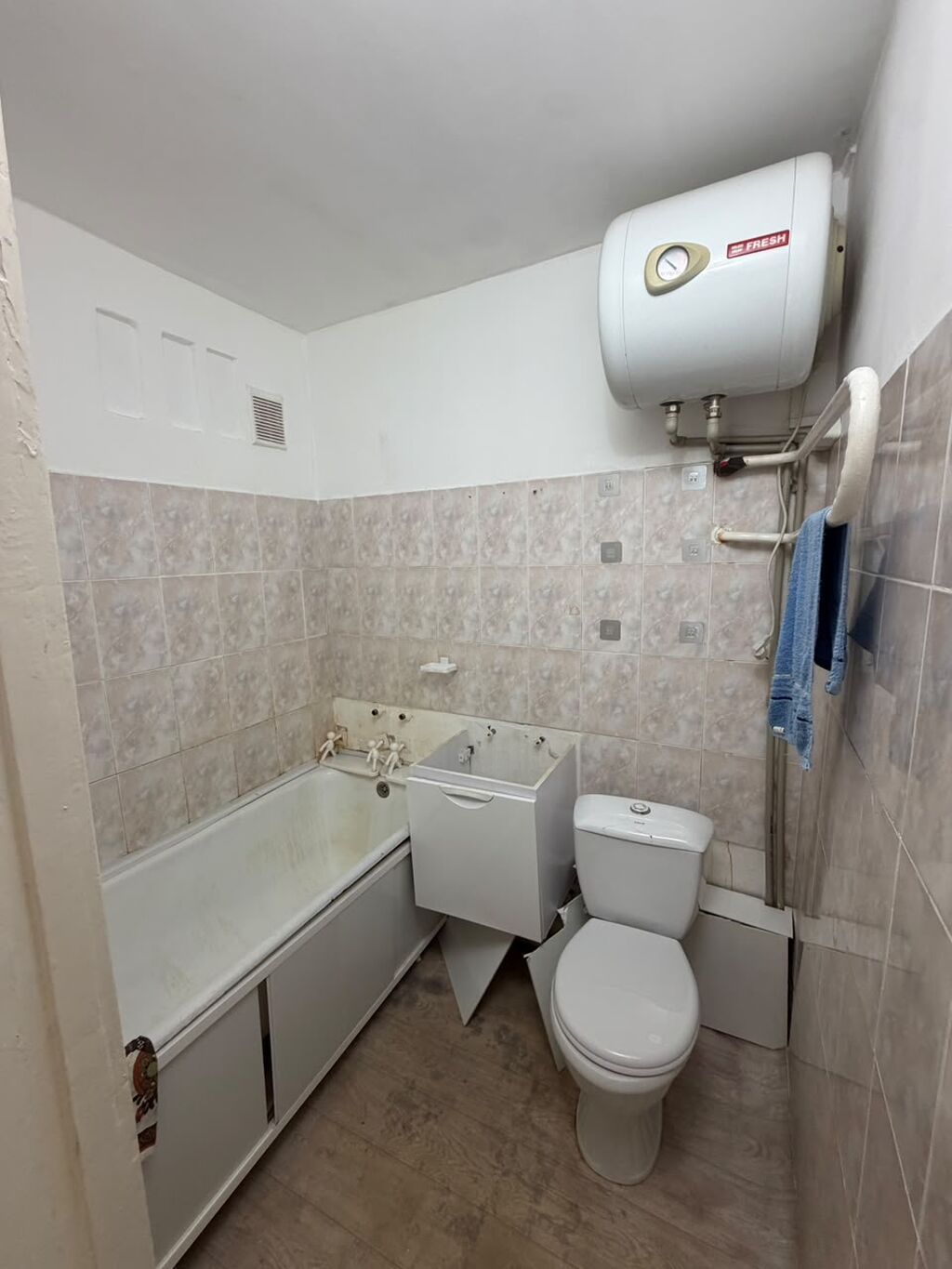 1 комната, 32 м², 7 мкр 104 серия, 4 этаж, Косметический ремонт: фото 4
