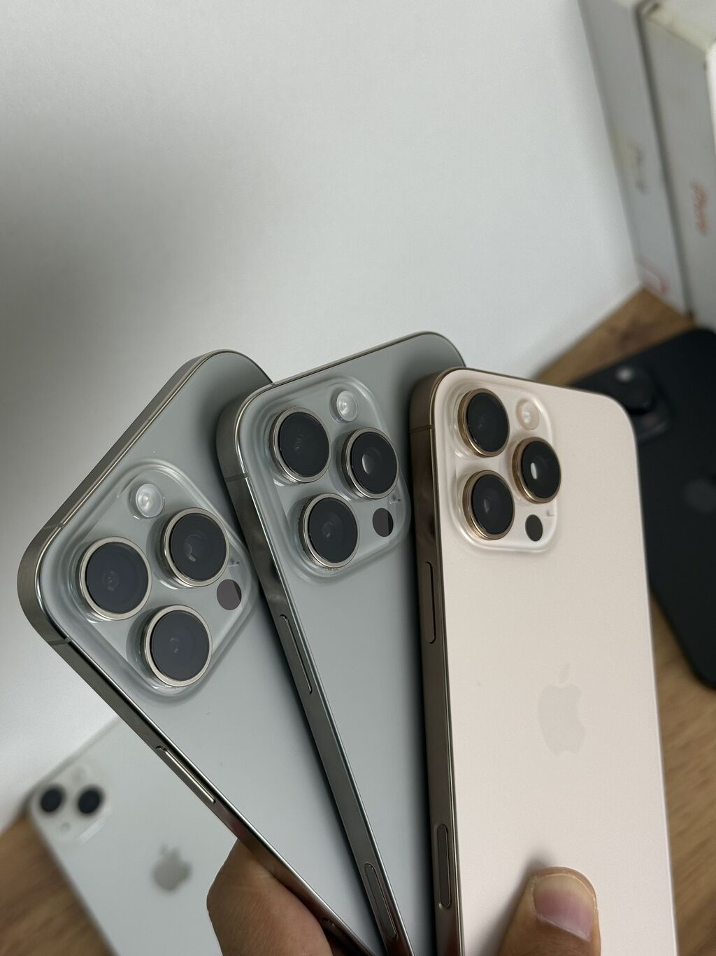 IPhone 16 Pro Max, Б/у, 256 ГБ, Natural Titanium, Защитное стекло, Чехол, 96 %: фото 2