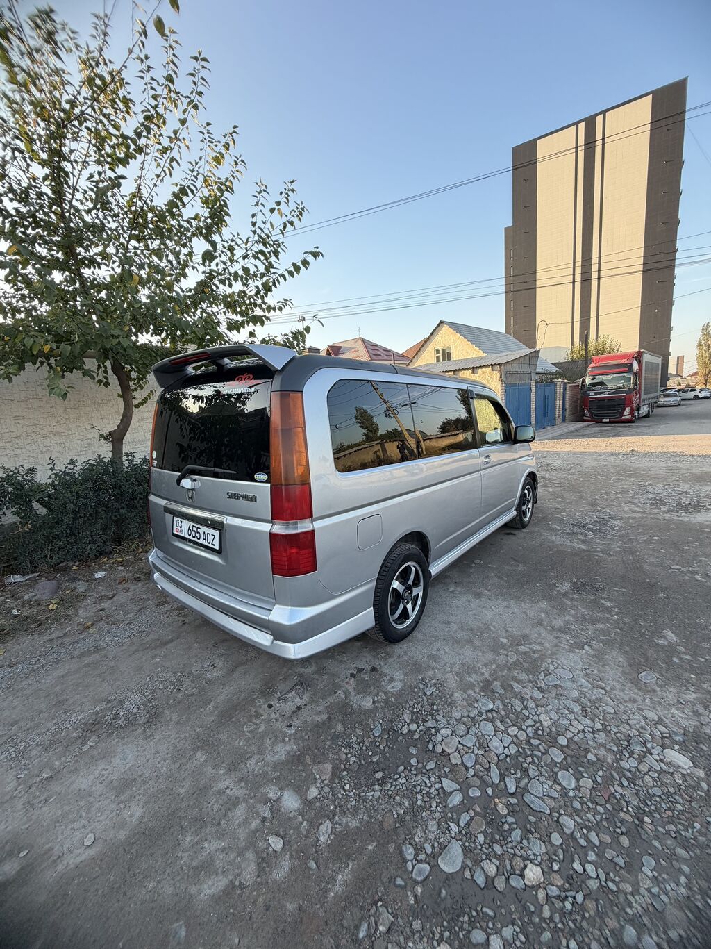 Honda Stepwgn: 2002 г., 2 л, Автомат, Газ, Универсал: фото 2