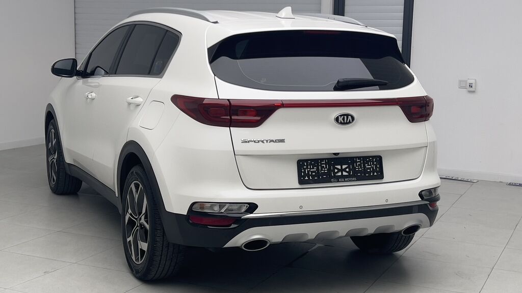 Kia Sportage: 2021 г., 2 л, Автомат, Дизель, Кроссовер — фото 8