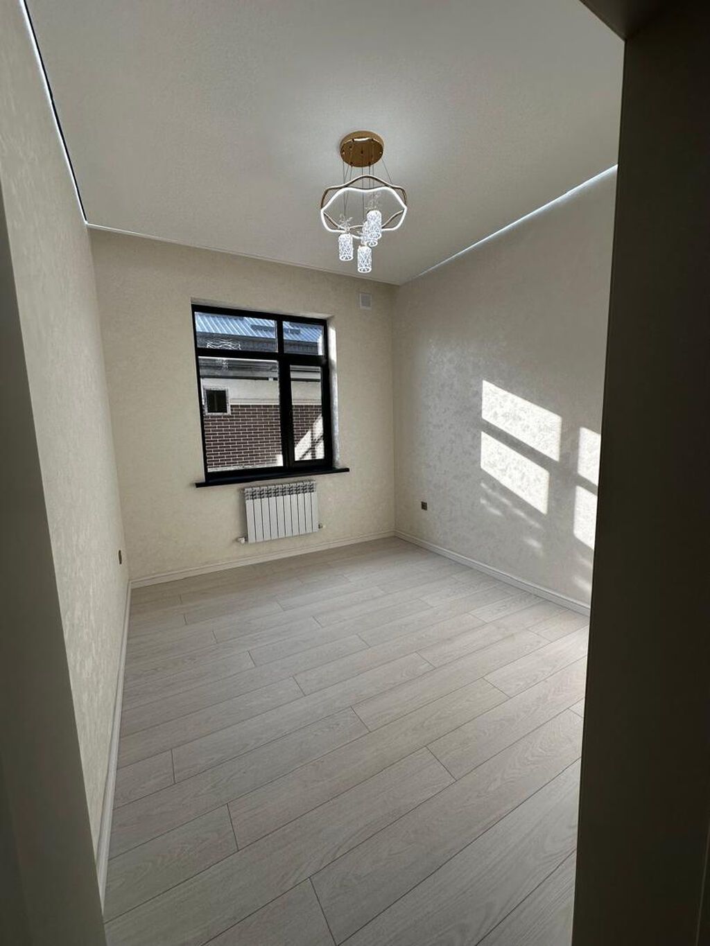 4 комнаты, 125 м², 3 соток, Бишкек, Новопавловка с. Агентство недвижимости: фото 4