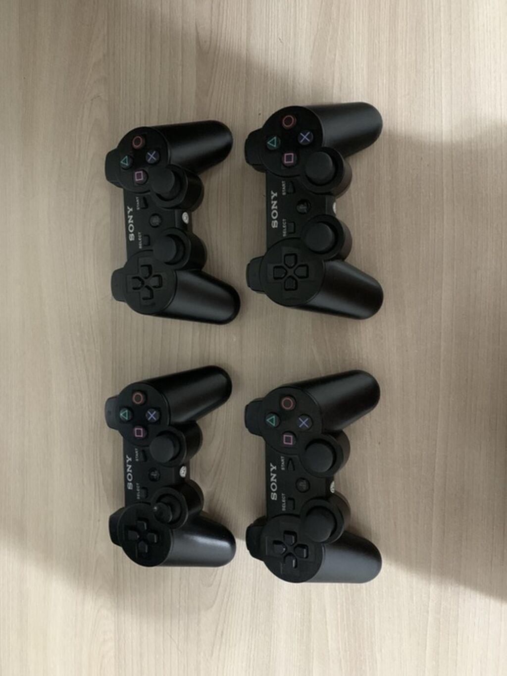 Игровая консоль Sony PlayStation 3 (модель Slim). Комплектация и: фото 2