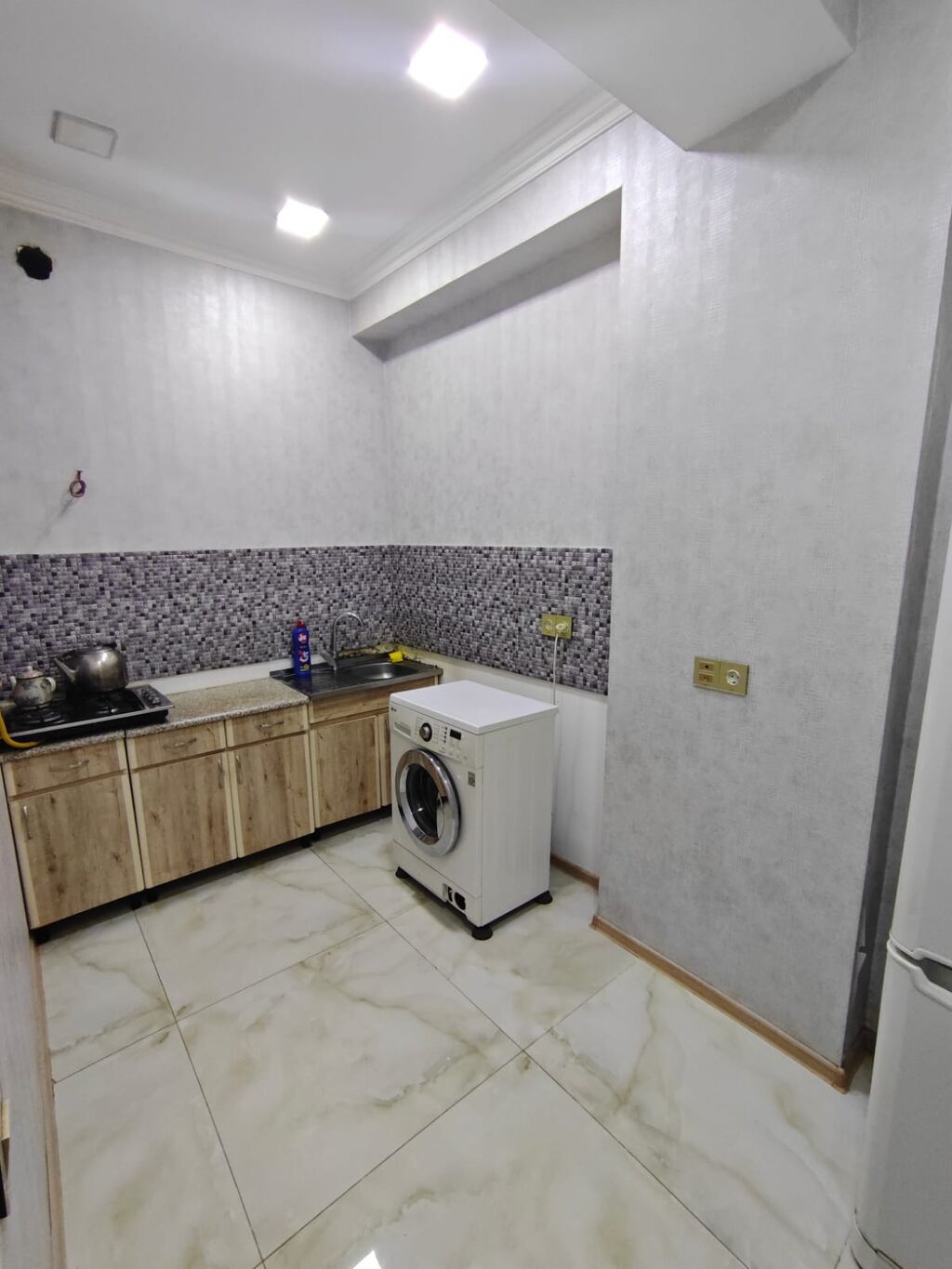 Bakı, Masazır, 3 otaqlı, Köhnə tikili, 60 kv. m
