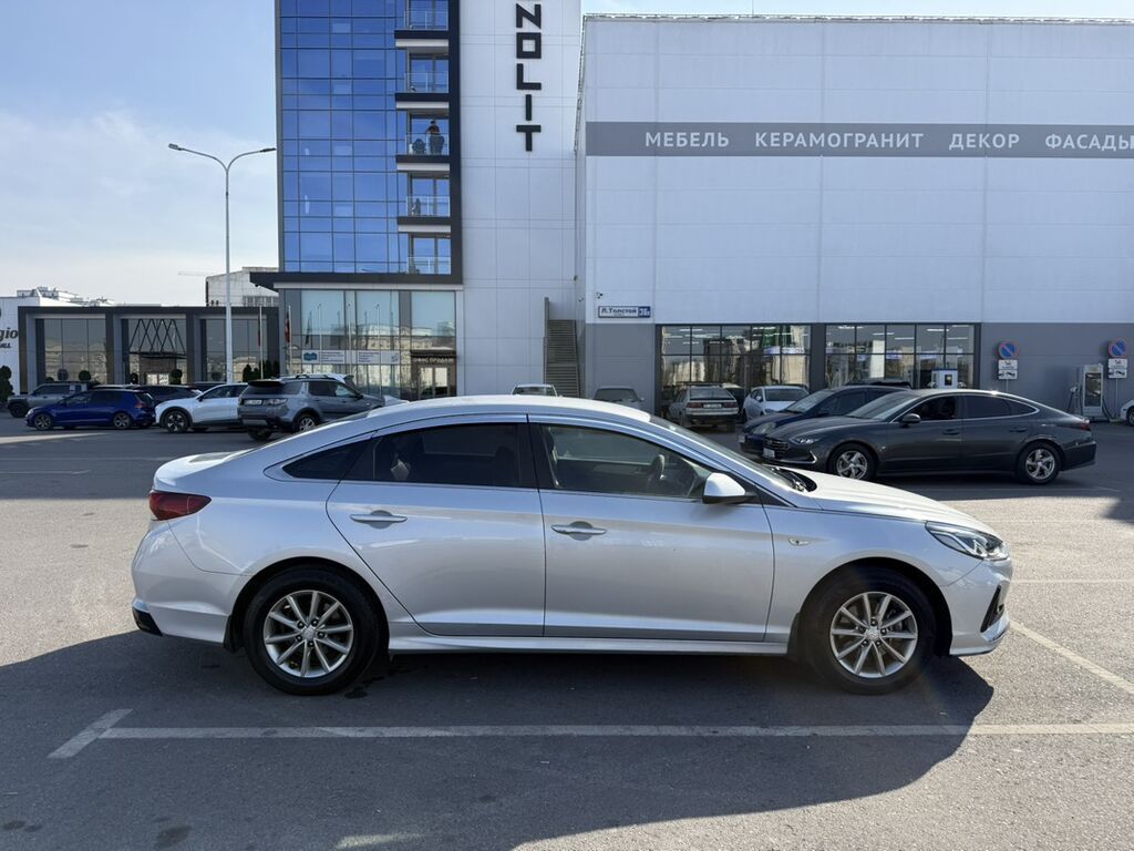 Hyundai Sonata: 2019 г., 2 л, Автомат, Газ, Седан: фото 8