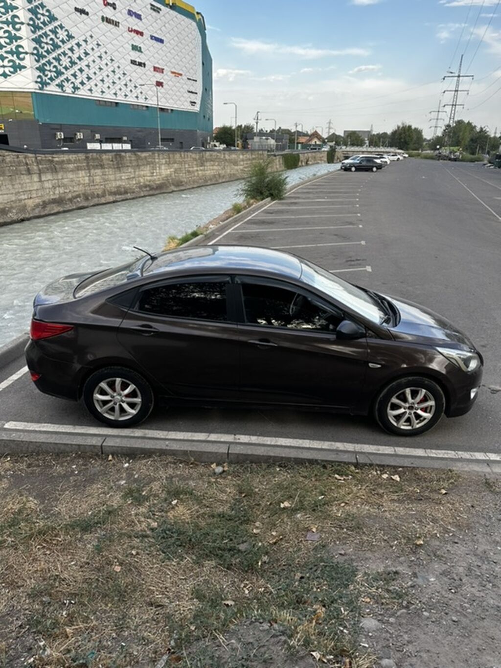Hyundai Solaris: 2016 г., 1.6 л, Автомат, Бензин, Седан: фото 4