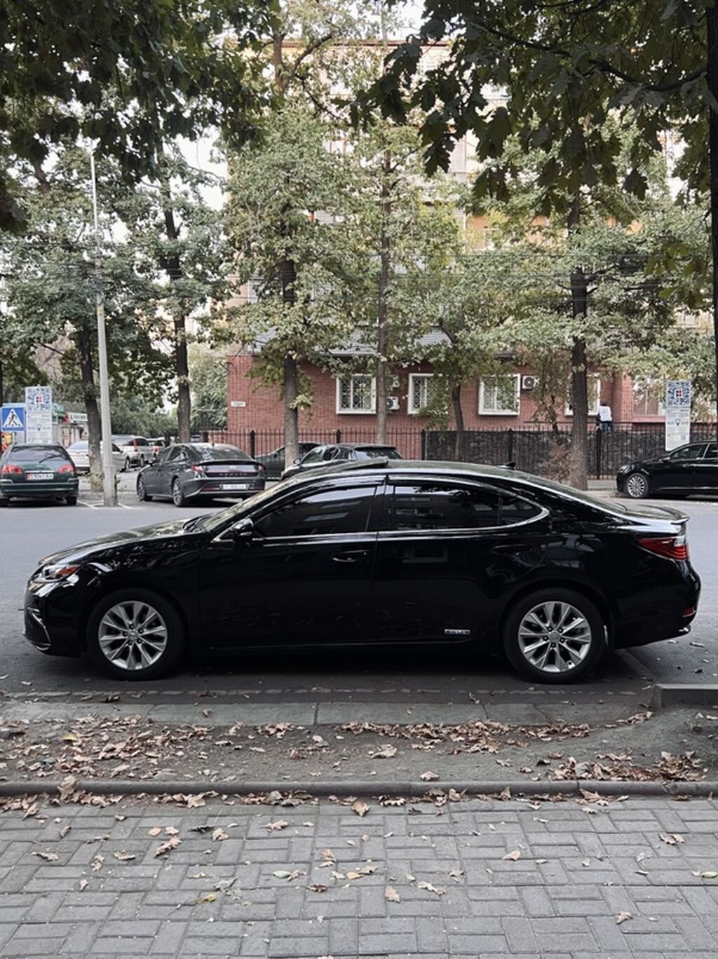 Lexus ES: 2014 г., 2.5 л, Автомат, Гибрид, Седан: фото 5
