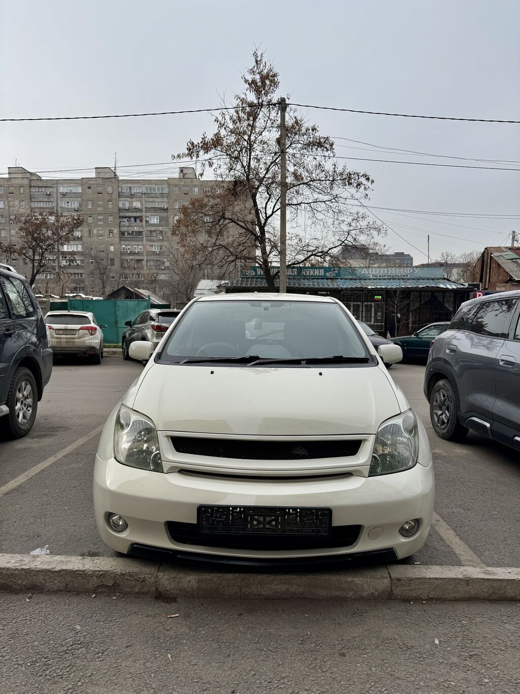 Toyota Ist: 2002 г., 1.5 л, Автомат, Бензин, Хэтчбэк: фото 1