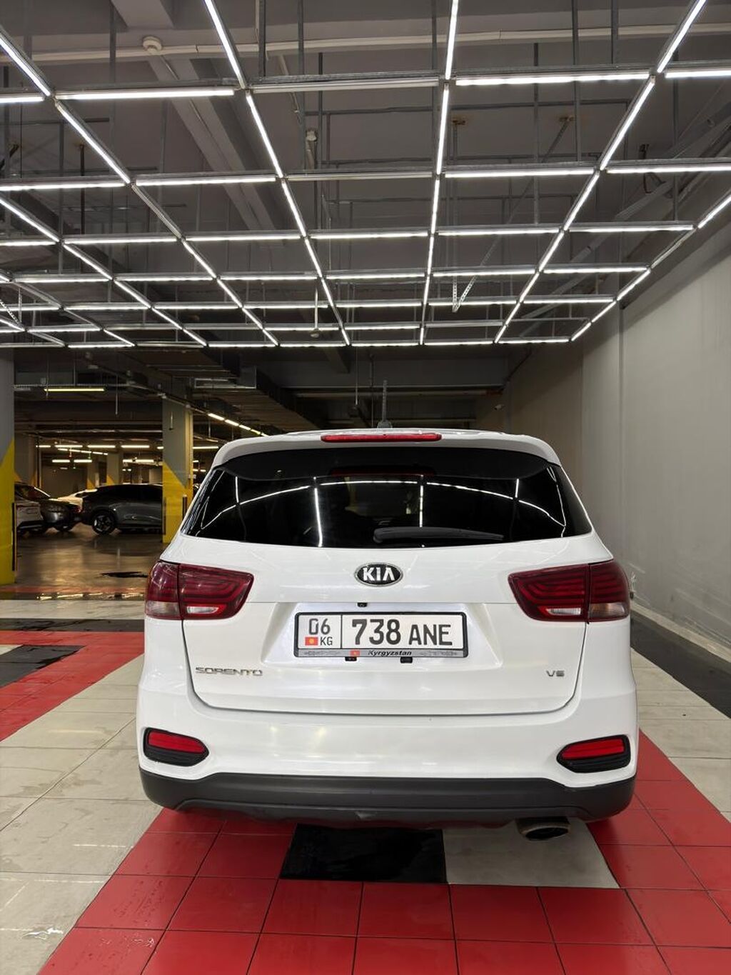 Kia Sorento: 2019 г., 3.3 л, Автомат, Бензин, Универсал: фото 3