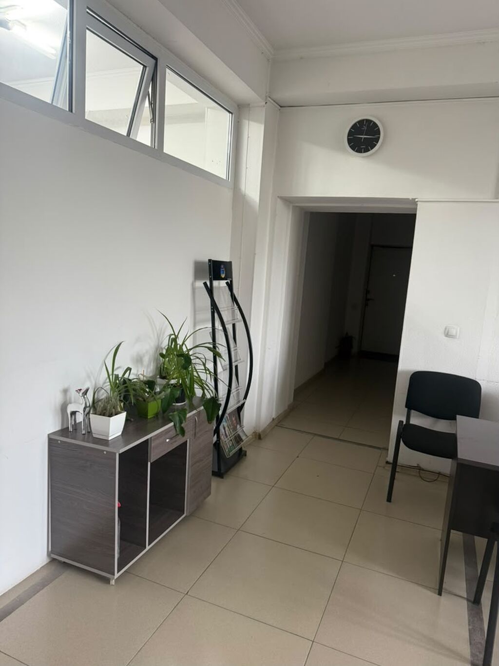 Аренда офисов, 150 м², В бизнес центре, С видом на горы, 1 линия, С оборудованием