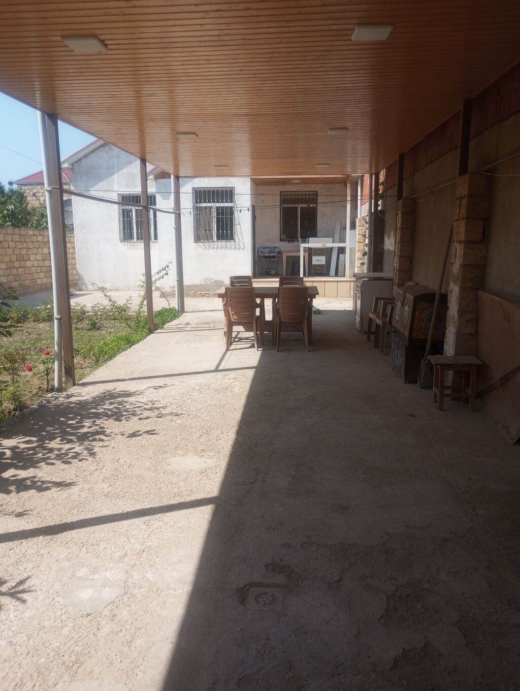 90 kv. m, 3 otaqlı, Artezian quyusu, Telefon, İnternet