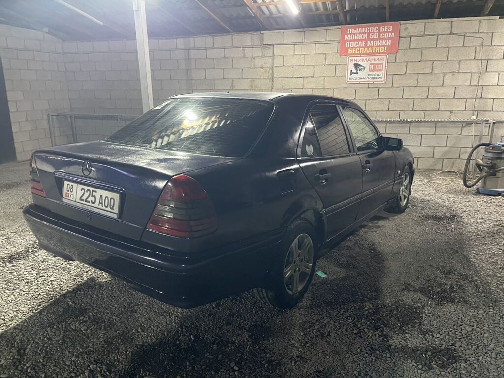 Mercedes-Benz C-Class: 1998 г., 1.8 л, Механика, Бензин, Седан: фото 3
