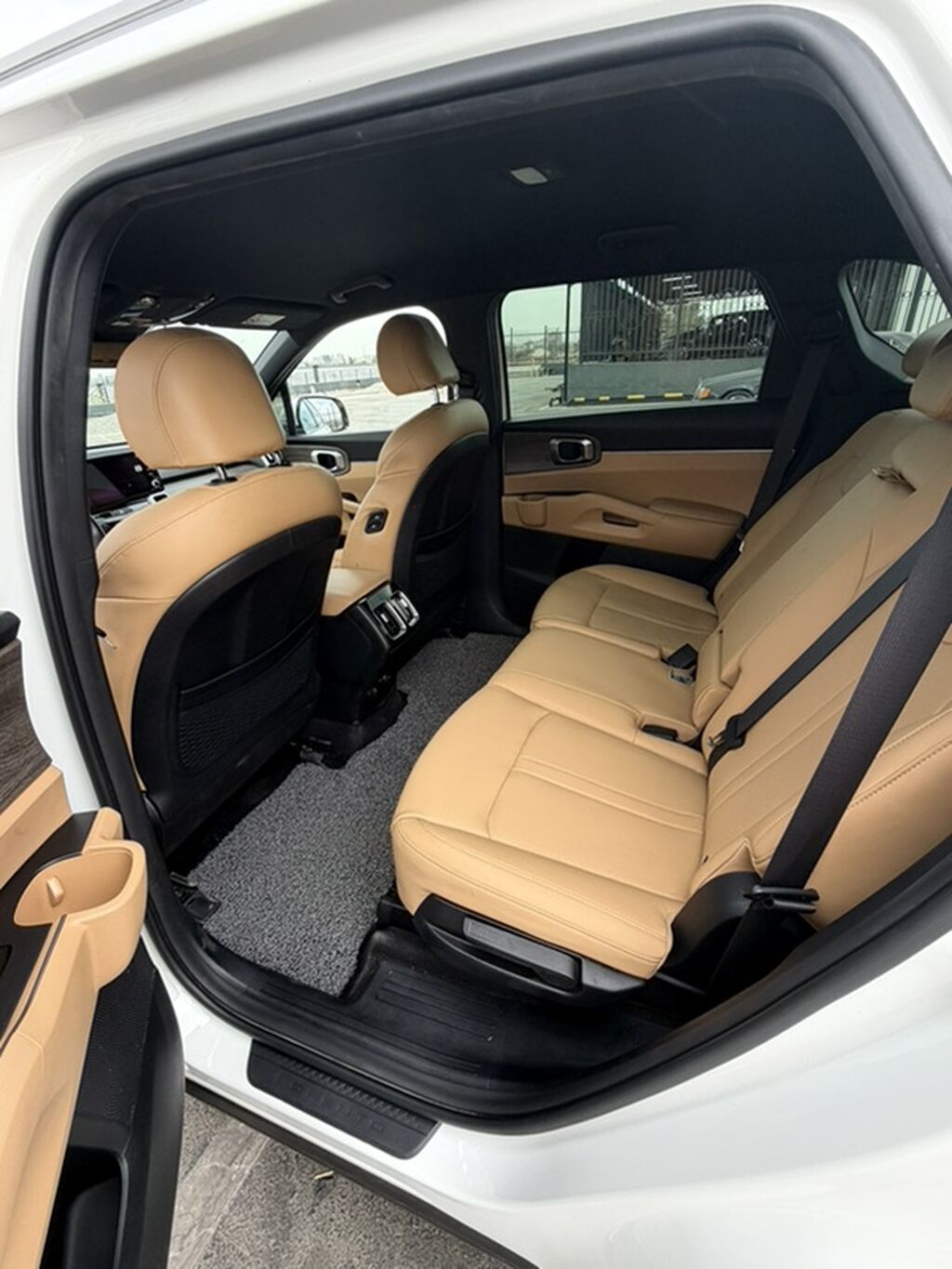 Kia Sorento: 2022 г., 1.6 л, Вариатор, Гибрид, Кроссовер: фото 7