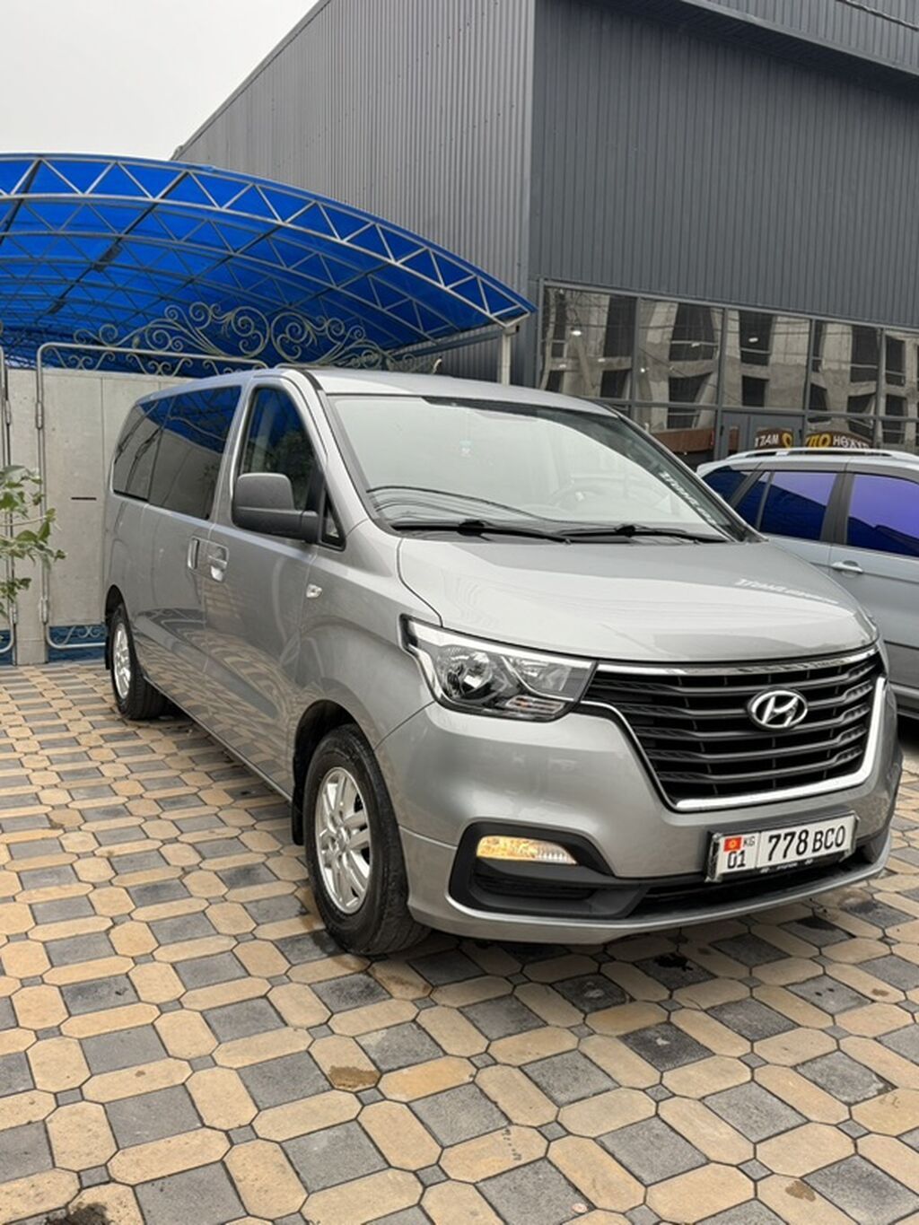 Hyundai H-1: 2020 г., 2.5 л, Автомат, Дизель, Минивэн: фото 2