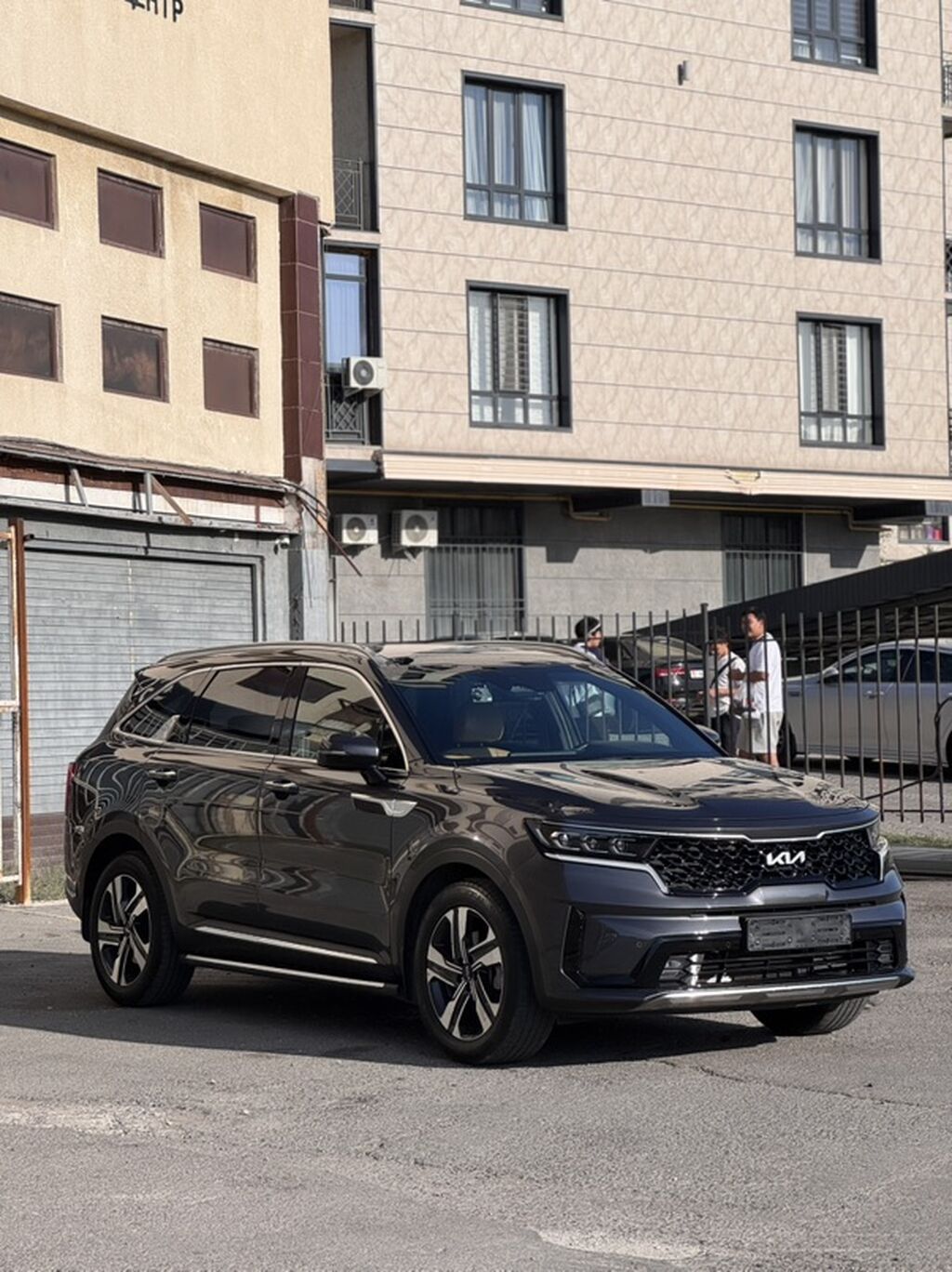 Kia Sorento: 2022 г., 1.6 л, Автомат, Гибрид, Кроссовер: фото 3