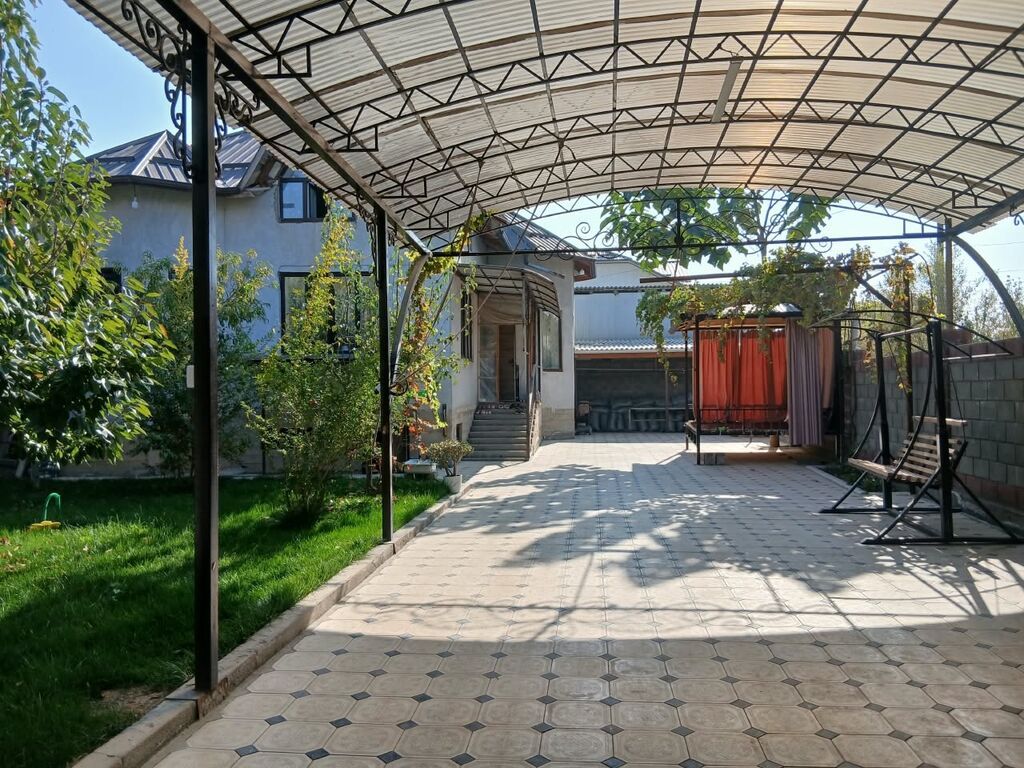Сдаётся 2 этажный особняк. Ак тилек -Коргон. Услуги Агентства 20%: фото 3