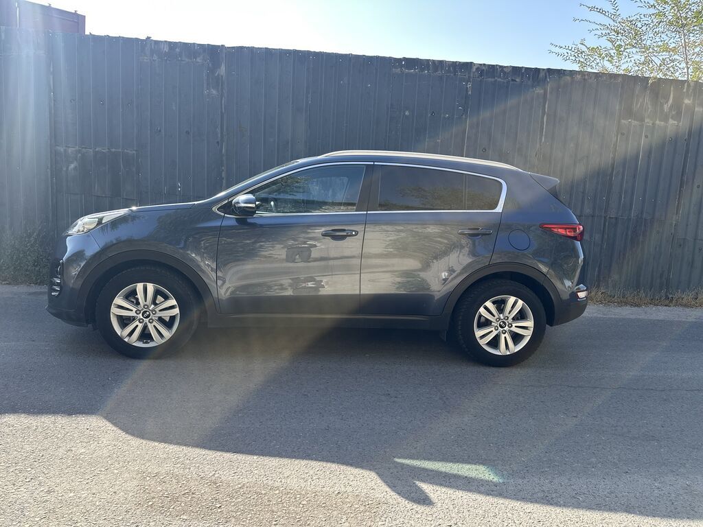 Kia Sportage: 2018 г., 2 л, Автомат, Дизель, Кроссовер: фото 2