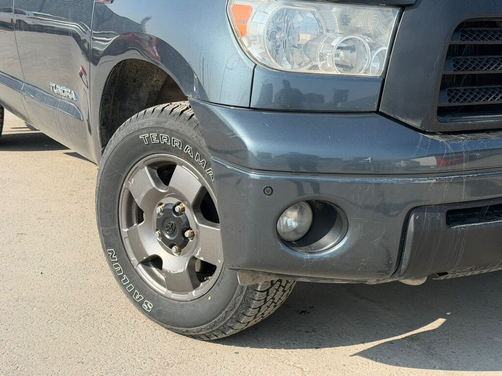 Toyota Sequoia: 2008 г., 5.7 л, Автомат, Газ, Пикап: фото 5