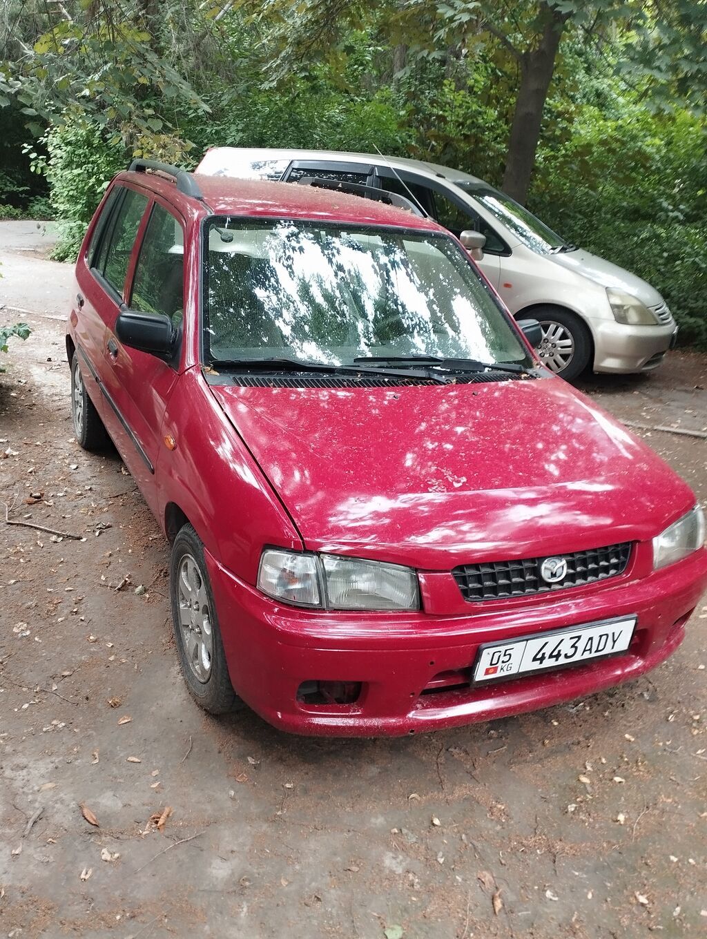 Mazda Demio: 2000 г., Механика, Хэтчбэк: фото 2
