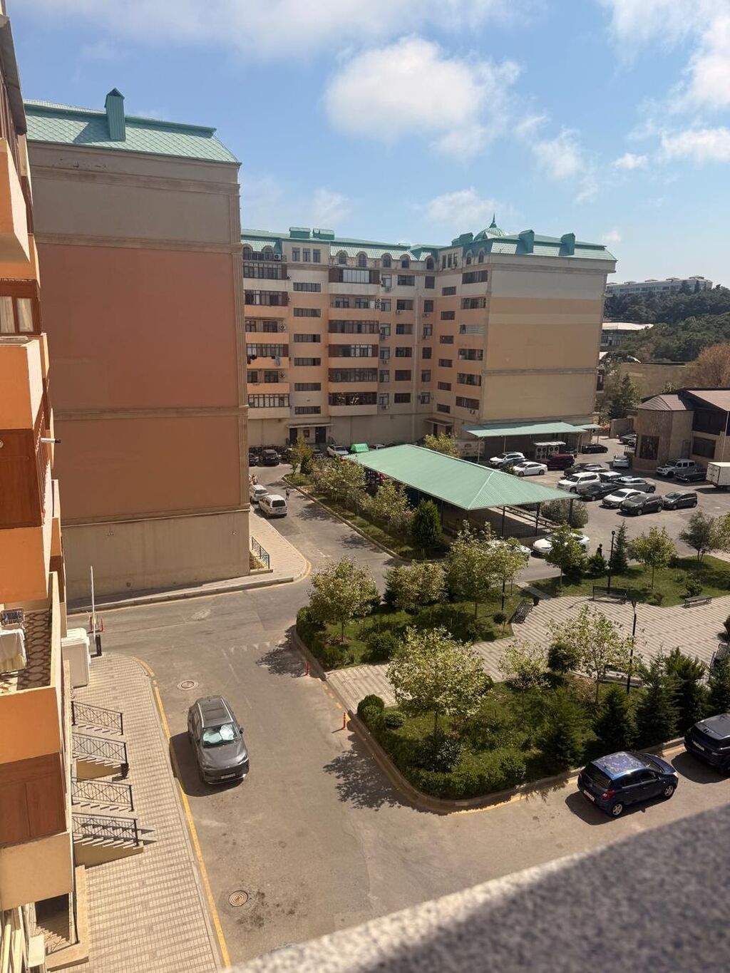 3 otaqlı, Yeni tikili, 100 kv. m